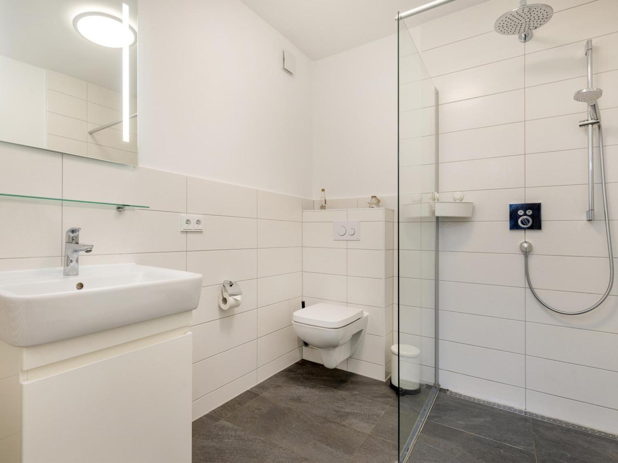 Ferienwohnung Meeresrauschen In Der Residenz Clara Sophia Ostseebad Ostseebad Binz Exterior foto